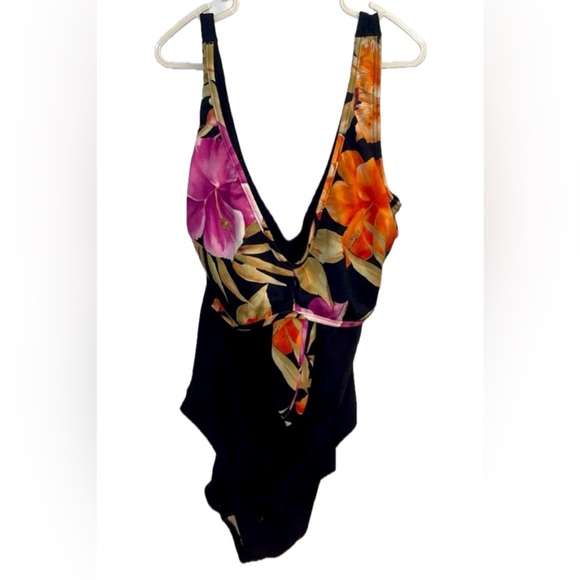 FLORAL PRINT BATHING SUIT SIZE 8 - Picture 1 of 11